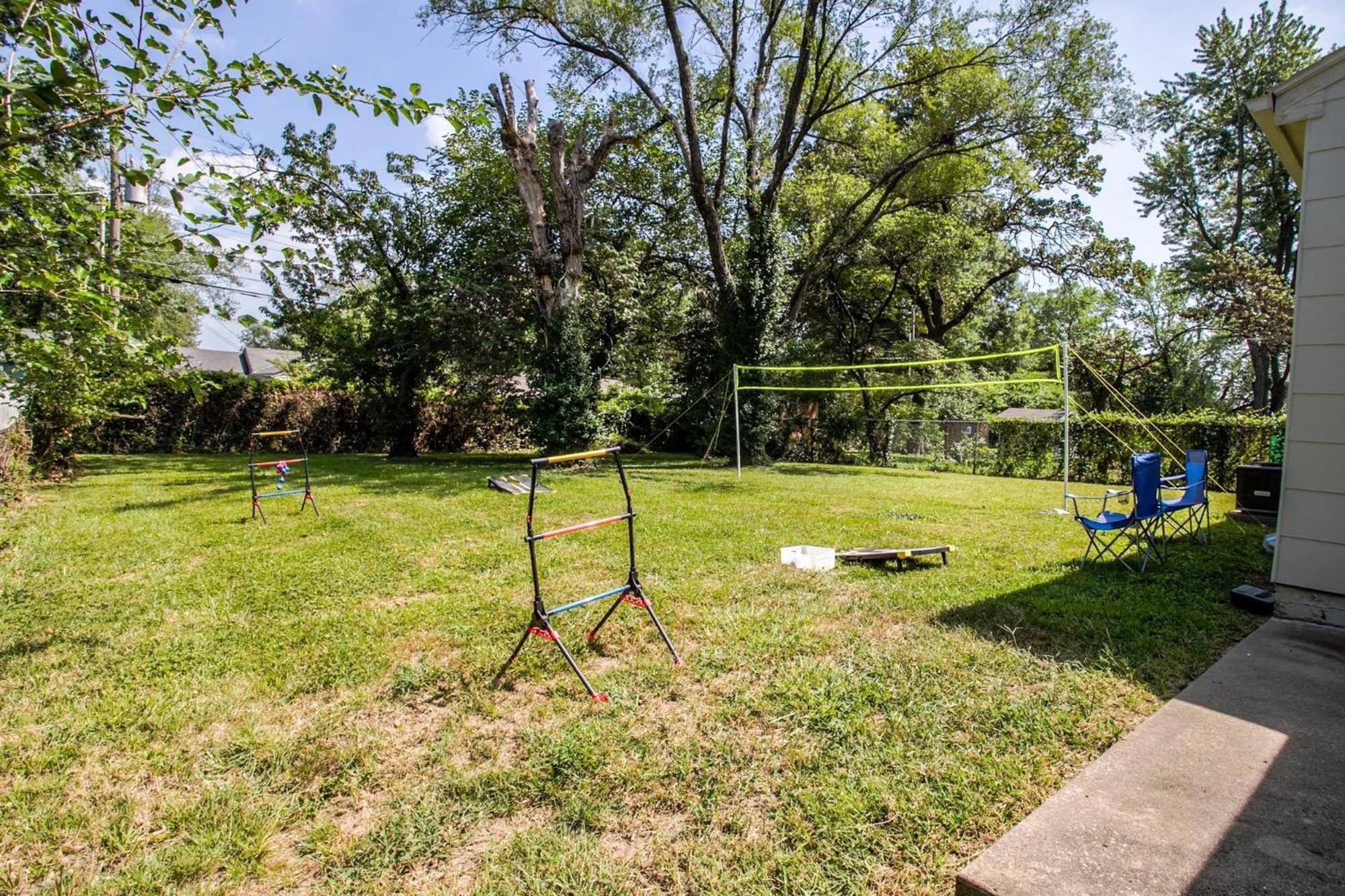 Chic Home With Huge Grassy Yard 7 Mins To Arrowhead Stadium Independence Exterior photo